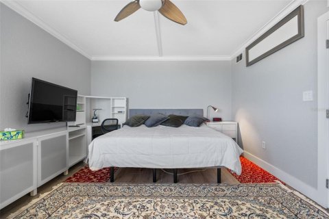 Condo in Longboat Key, Florida, 2 bedrooms  № 2196158 - photo 20
