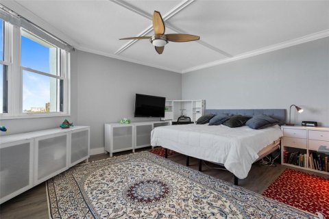 Condo in Longboat Key, Florida, 2 bedrooms  № 2196158 - photo 19