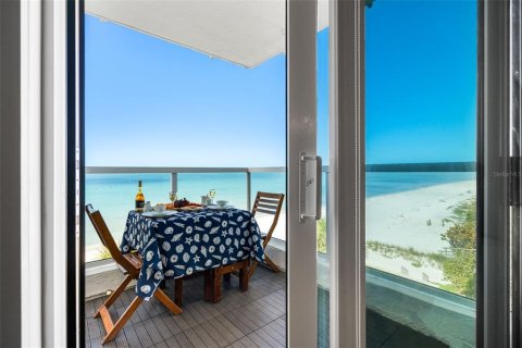 Condo in Longboat Key, Florida, 2 bedrooms  № 2196158 - photo 29