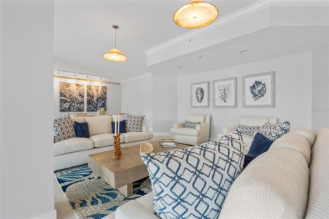 Condo in Longboat Key, Florida, 2 bedrooms  № 2196158 - photo 5