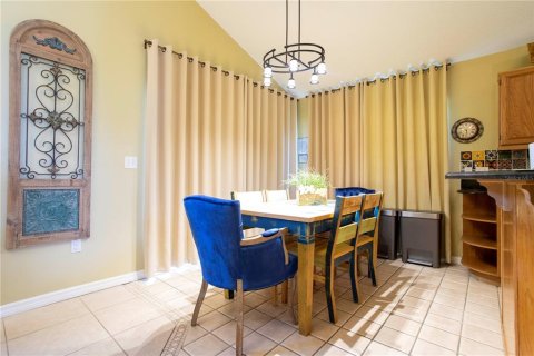 Casa en venta en Kissimmee, Florida, 4 dormitorios, 187.76 m2 № 1873500 - foto 13