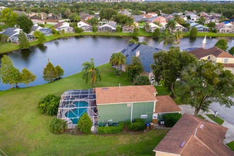 Casa en venta en Kissimmee, Florida, 4 dormitorios, 187.76 m2 № 1873500 - foto 3