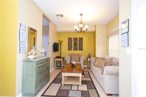 Casa en venta en Kissimmee, Florida, 4 dormitorios, 187.76 m2 № 1873500 - foto 9