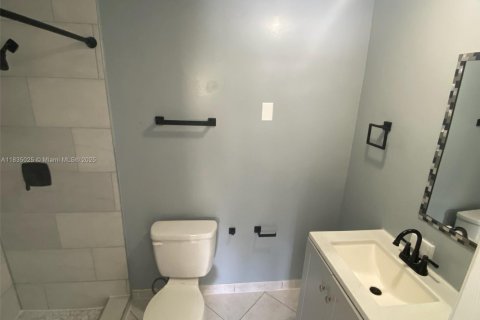Adosado en venta en Homestead, Florida, 3 dormitorios, 111.48 m2 № 1818228 - foto 12