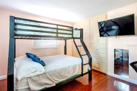 Villa ou maison à louer à Pinellas Park, Floride: 2 chambres, 67.35 m2 № 2414974 - photo 17