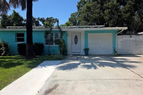 Villa ou maison à louer à Pinellas Park, Floride: 2 chambres, 67.35 m2 № 2414974 - photo 2