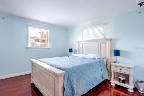 Villa ou maison à louer à Pinellas Park, Floride: 2 chambres, 67.35 m2 № 2414974 - photo 13