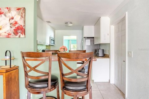 Villa ou maison à louer à Pinellas Park, Floride: 2 chambres, 67.35 m2 № 2414974 - photo 10
