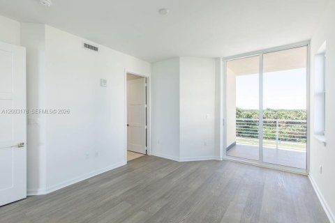 Condominio en venta en Hutchinson Island South, Florida, 2 dormitorios, 143.26 m2 № 2170414 - foto 17