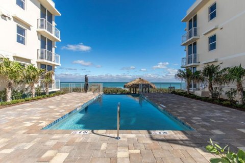 Condominio en venta en Hutchinson Island South, Florida, 2 dormitorios, 143.26 m2 № 2170414 - foto 29