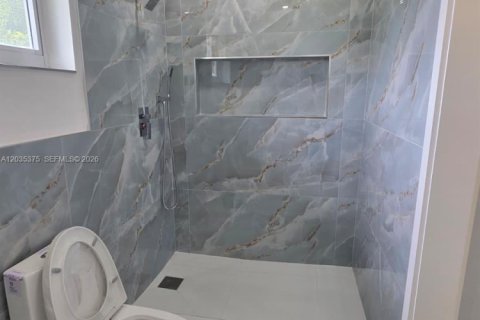 Купить виллу или дом в Майами, Флорида 4 спальни, 257.99м2, № 2085416 - фото 6