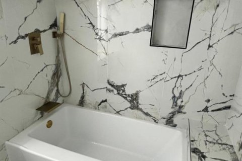 Купить кондоминиум в Уилтон-Мэнорс, Флорида 4 комнаты, 69.68м2, № 2083073 - фото 13