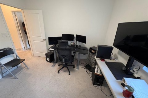 Touwnhouse à louer à Homestead, Floride: 4 chambres, 169.08 m2 № 1953326 - photo 9