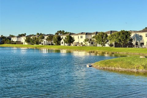 Touwnhouse à louer à Homestead, Floride: 4 chambres, 169.08 m2 № 1953326 - photo 29