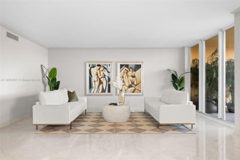 Condominio en alquiler en Fort Lauderdale, Florida, 3 dormitorios, 201.78 m2 № 2022463 - foto 17