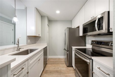 Купить кондоминиум в Лейквуд Ранч, Флорида 7 комнат, 92.53м2, № 1912592 - фото 12