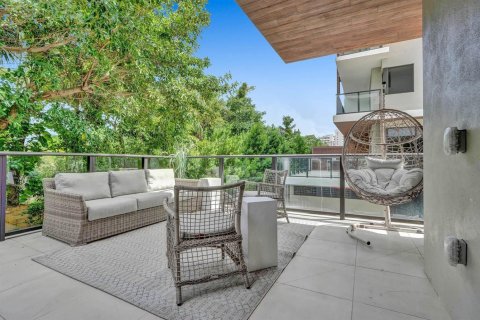 Condominio en venta en Fort Lauderdale, Florida, 3 dormitorios, 214.23 m2 № 2288638 - foto 5
