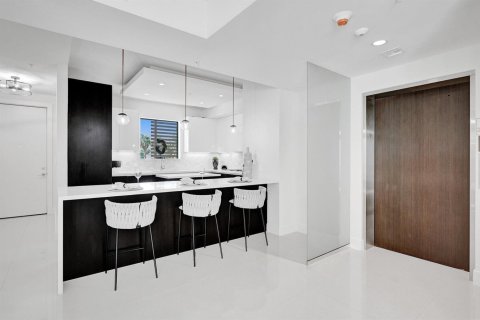 Condominio en venta en Fort Lauderdale, Florida, 3 dormitorios, 214.23 m2 № 2288638 - foto 20