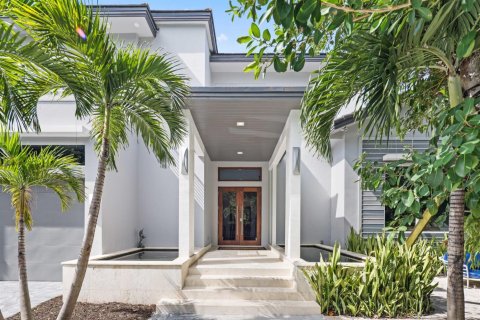 Casa en venta en Fort Lauderdale, Florida, 9 dormitorios, 882.66 m2 № 2185259 - foto 9