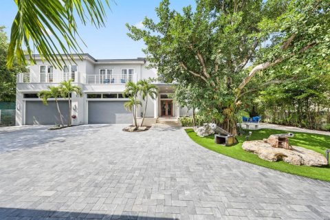 Casa en venta en Fort Lauderdale, Florida, 9 dormitorios, 882.66 m2 № 2185259 - foto 6