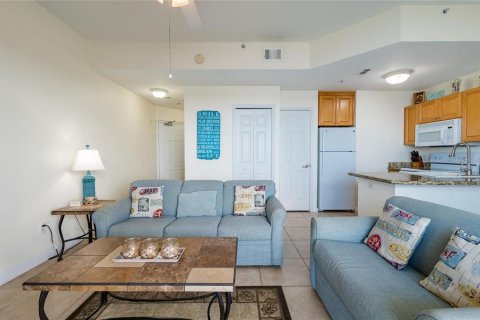 Condominio en venta en Saint Petersburg, Florida, 1 dormitorio, 47.01 m2 № 1720871 - foto 12
