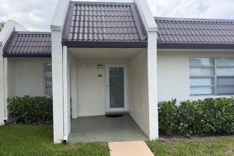 Condo à West Palm Beach, Floride, 2 chambres  № 2261028