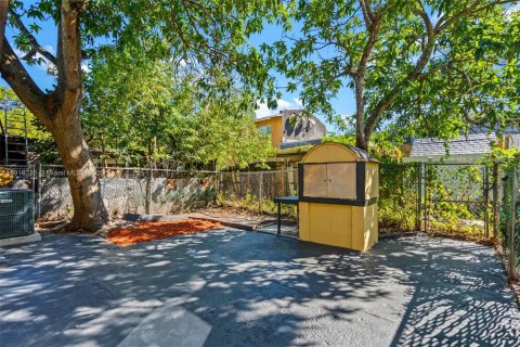 Townhouse in Miami Gardens, Florida 3 bedrooms, 107.02 sq.m. № 1973977 - photo 30