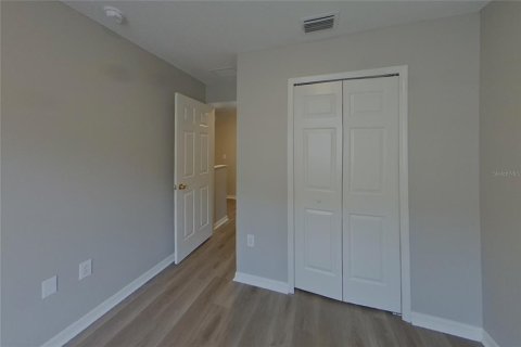 Villa ou maison à louer à Riverview, Floride: 4 chambres, 161.28 m2 № 2120650 - photo 13