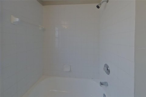 Villa ou maison à louer à Riverview, Floride: 4 chambres, 161.28 m2 № 2120650 - photo 16