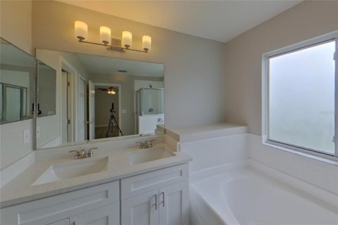 Villa ou maison à louer à Riverview, Floride: 4 chambres, 161.28 m2 № 2120650 - photo 9
