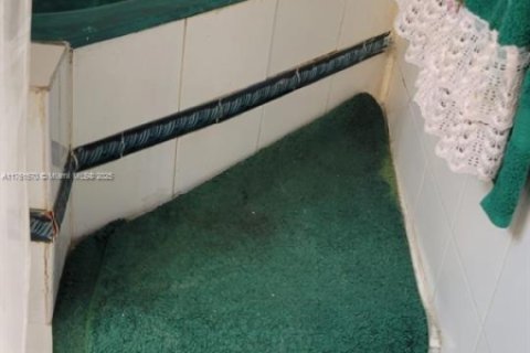 Купить кондоминиум в Майами, Флорида 1 спальня, 65.87м2, № 1958813 - фото 11