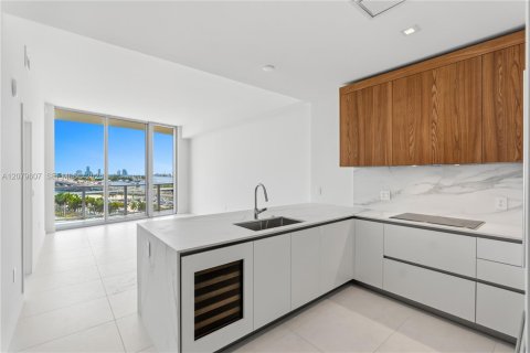 Condo à Miami, Floride, 1 chambre  № 2339943