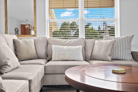 Villa ou maison à louer à Sarasota, Floride: 3 chambres, 158.31 m2 № 1525766 - photo 11