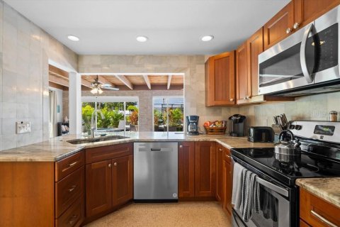 Villa ou maison à louer à Sarasota, Floride: 3 chambres, 158.31 m2 № 1525766 - photo 14