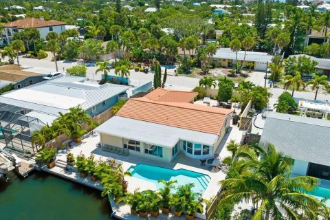Villa ou maison à louer à Sarasota, Floride: 3 chambres, 158.31 m2 № 1525766 - photo 1