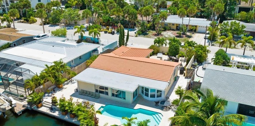 Villa ou maison à Sarasota, Floride 3 chambres, 158.31 m2 № 1525766