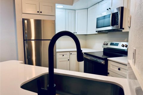Apartment in Orlando, Florida 1 bedroom, 68.28 sq.m. № 2207378 - photo 16