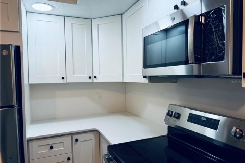 Apartment in Orlando, Florida 1 bedroom, 68.28 sq.m. № 2207378 - photo 15