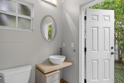 Casa en venta en Weston, Florida, 5 dormitorios, 242.85 m2 № 1790252 - foto 22