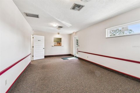 Commercial property in Clearwater, Florida 191.29 sq.m. № 2226602 - photo 17