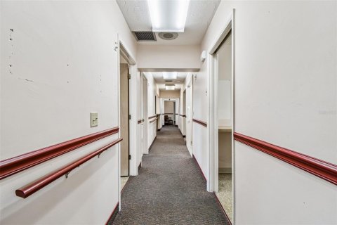 Commercial property in Clearwater, Florida 191.29 sq.m. № 2226602 - photo 28