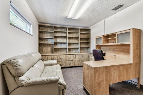 Commercial property in Clearwater, Florida 191.29 sq.m. № 2226602 - photo 22