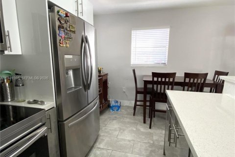 Casa en venta en Hollywood, Florida, 3 dormitorios, 85.47 m2 № 2000689 - foto 22