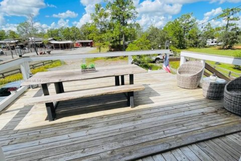 Casa en venta en Frostproof, Florida, 4 dormitorios, 195.09 m2 № 2169620 - foto 2