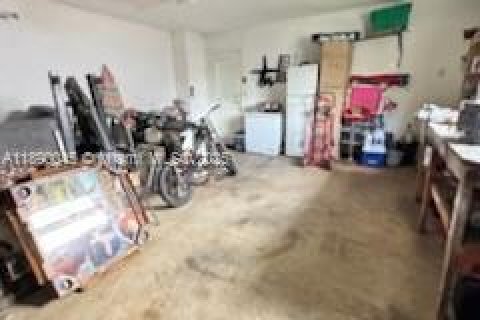 Купить виллу или дом в Пемброк-Пайнс, Флорида 3 спальни, 173.17м2, № 1947984 - фото 11