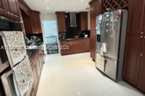 Купить виллу или дом в Пемброк-Пайнс, Флорида 3 спальни, 173.17м2, № 1947984 - фото 13