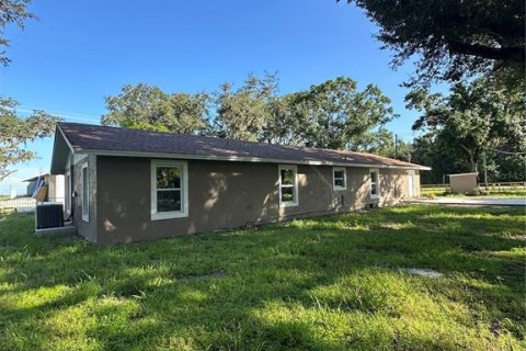 Casa en alquiler en Zolfo Springs, Florida, 5 dormitorios, 192.49 m2 № 1841718 - foto 9