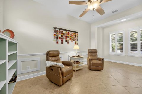 House in Apollo Beach, Florida 3 bedrooms, 239.97 sq.m. № 1900778 - photo 18