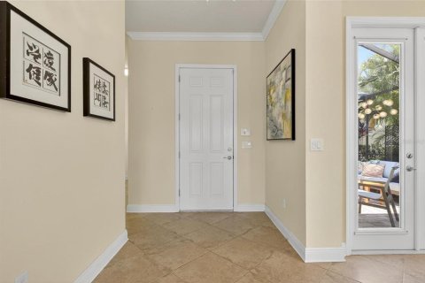 House in Apollo Beach, Florida 3 bedrooms, 239.97 sq.m. № 1900778 - photo 13