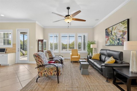 House in Apollo Beach, Florida 3 bedrooms, 239.97 sq.m. № 1900778 - photo 30